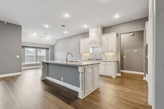 300 Navo Rd in Little Elm, TX - Building Photo - Building Photo