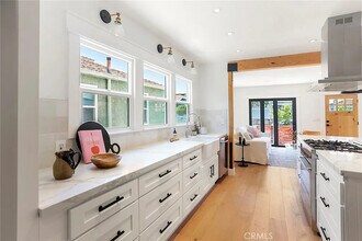 3816 Goldwyn Terrace in Culver City, CA - Building Photo - Building Photo