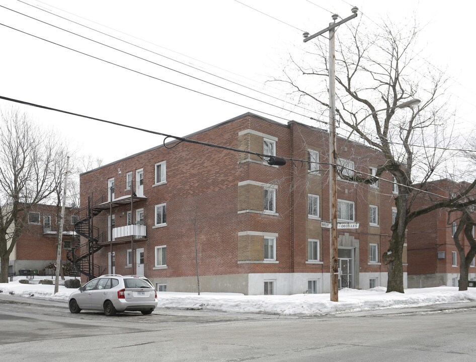 3350 Barclay in Montréal, QC - Building Photo