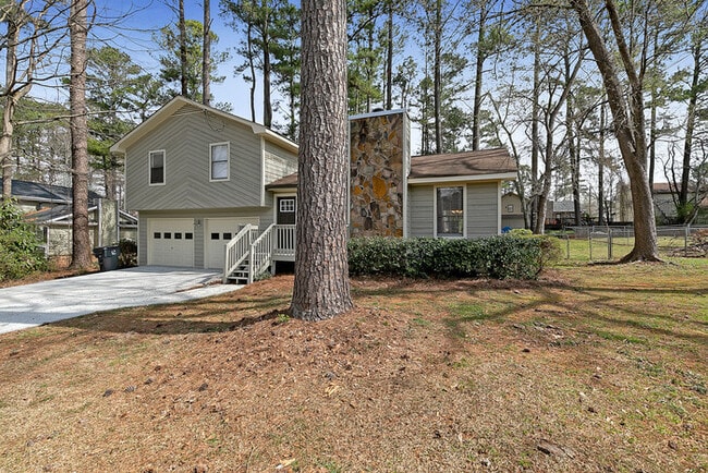 614 Mephisto Cir in Lawrenceville, GA - Building Photo - Building Photo