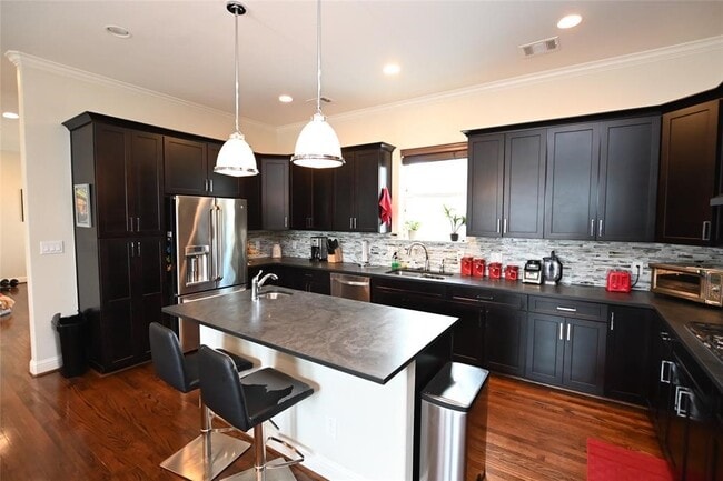 property at 5520 Kiam St