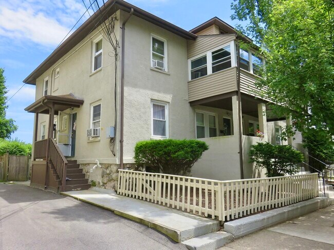 property at 43 Rich St