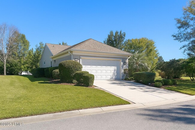 property at 10 Nightingale Ln