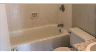 232 Marion Ct, Unit Unit A in River Ridge, LA - Building Photo