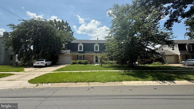 property at 8704 Victory Ln