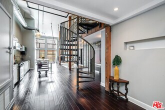 4115 Glencoe Ave in Marina Del Rey, CA - Building Photo - Building Photo