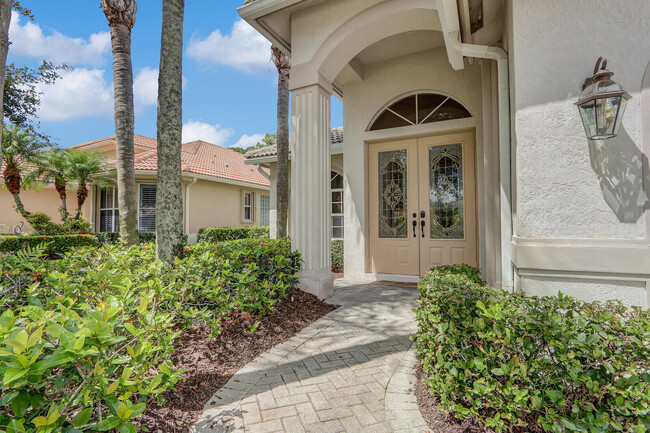 8829 First Tee Rd in Port St. Lucie, FL - Building Photo - Building Photo