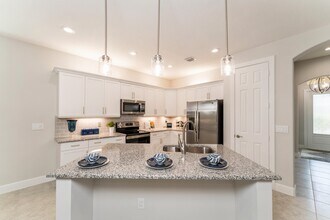 6100 Bella Rosa Ln in Vero Beach, FL - Building Photo - Building Photo