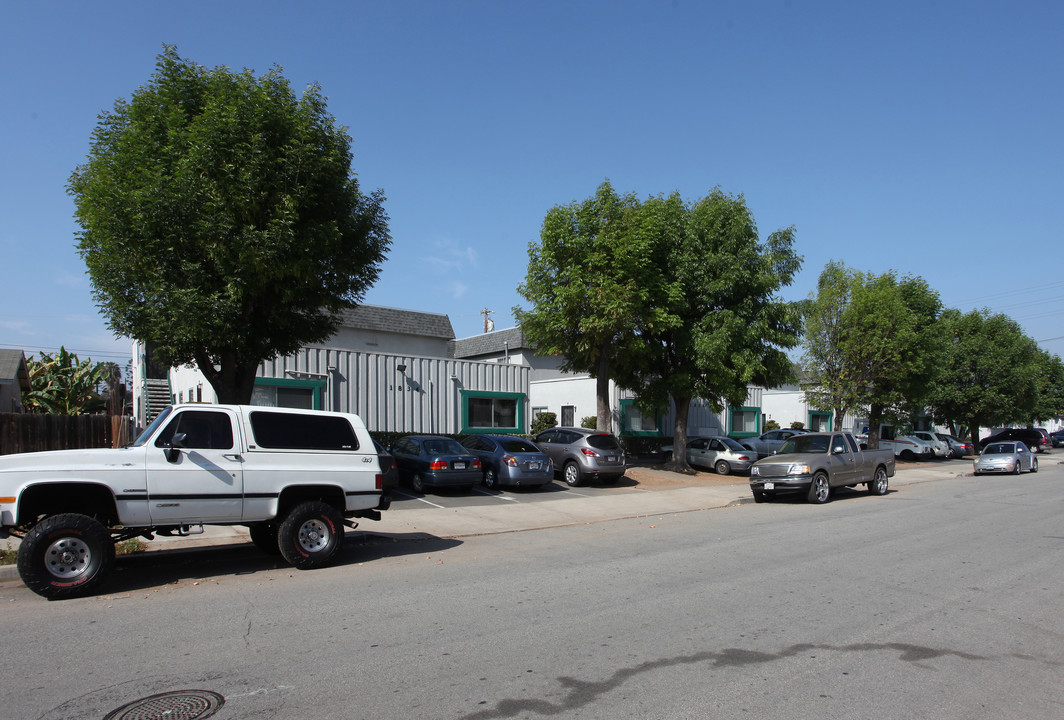 Greenwood Apartments in National City, CA - Foto de edificio