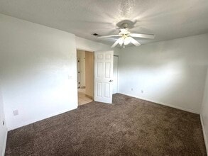 212 E Cypress St in Orlando, FL - Foto de edificio - Building Photo