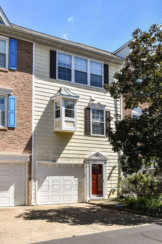 property at 27 Herbert St