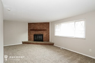 2540 Highwood Ln in Cincinnati, OH - Building Photo - Building Photo