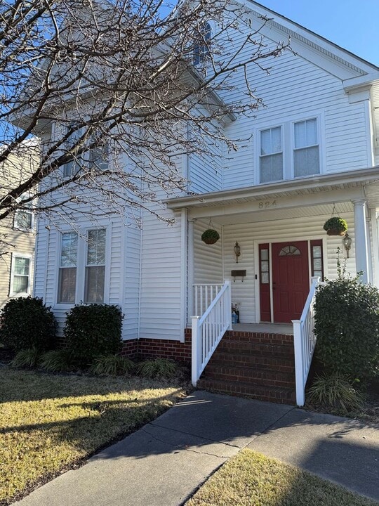 824 S Main St in Norfolk, VA - Building Photo