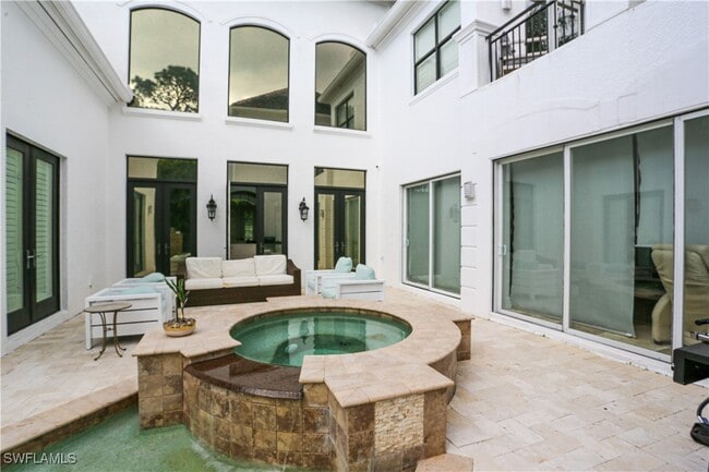 property at 1412 Hemingway Pl