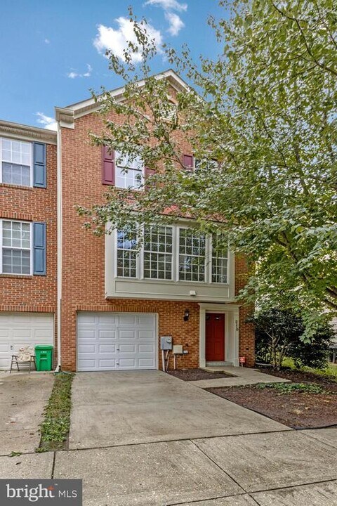 3110 Gallop Way in Fort Washington, MD - Building Photo