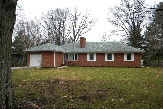 property at 2010 S Race St