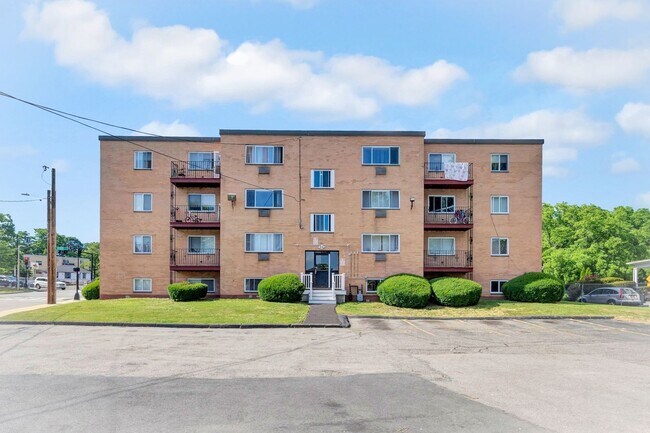 property at 720 River St