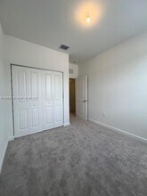151 SE 11th St in Florida City, FL - Building Photo - Building Photo