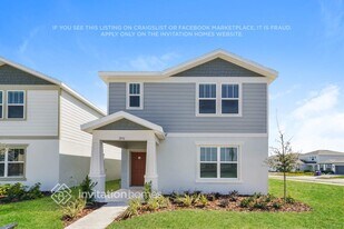 1931 Tohoqua Blvd in Kissimmee, FL - Building Photo