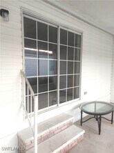 276 Grosbeak Ln in Naples, FL - Building Photo - Building Photo
