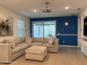 7257 Mahogany Run Dr in Jacksonville, FL - Building Photo - Building Photo