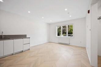 1340 Avenue Rd in Toronto, ON - Building Photo - Building Photo