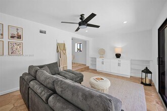 121 NW 55th St in Fort Lauderdale, FL - Building Photo - Building Photo