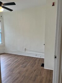 511 Brinton St photo'