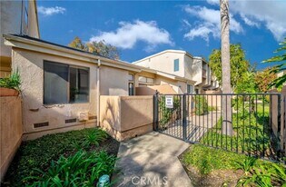 1520 Windsor Ln in Fullerton, CA - Building Photo