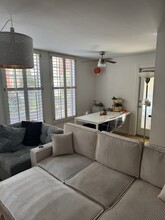 1270 Cleveland Ave, Unit C129 in San Diego, CA - Building Photo - Building Photo