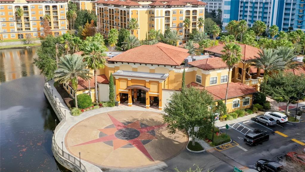 12527 Floridays Resort Dr in Orlando, FL - Building Photo