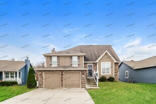 8401 NE 115th St in Kansas City, MO - Building Photo