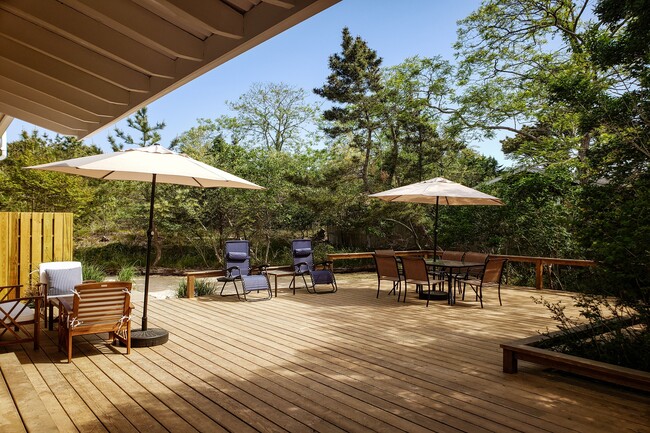 79 Surf Dr in Amagansett, NY - Building Photo - Building Photo