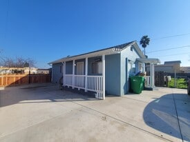 4328 E Myrtle St in Stockton, CA - Building Photo