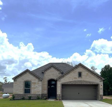 6218 Twin Fawns Dr in Cut And Shoot, TX - Building Photo