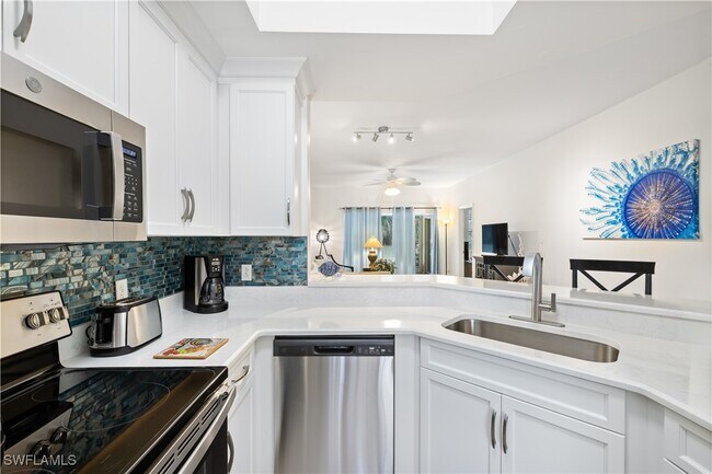 property at 757 Wiggins Lake Dr