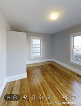 98 Elm St, Unit 1 in Somerville, MA - Building Photo - Building Photo