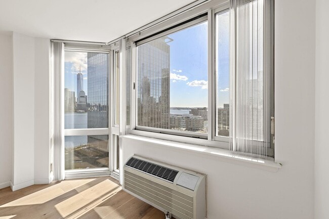 20 2nd St in Jersey City, NJ - Building Photo - Building Photo