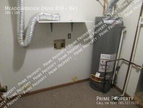 839 Meadowbrook Rd in Salina, KS - Building Photo - Building Photo