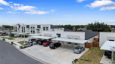 3802 N Robin Ave-Unit -2 in Pharr, TX - Building Photo - Building Photo