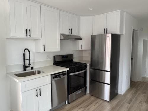 1411 Mohawk St in Los Angeles, CA - Foto de edificio - Building Photo