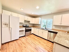 1134 N Spruce Dr in Bozeman, MT - Building Photo - Building Photo