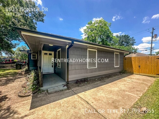 8035 Bonner Dr in Houston, TX - Building Photo - Building Photo