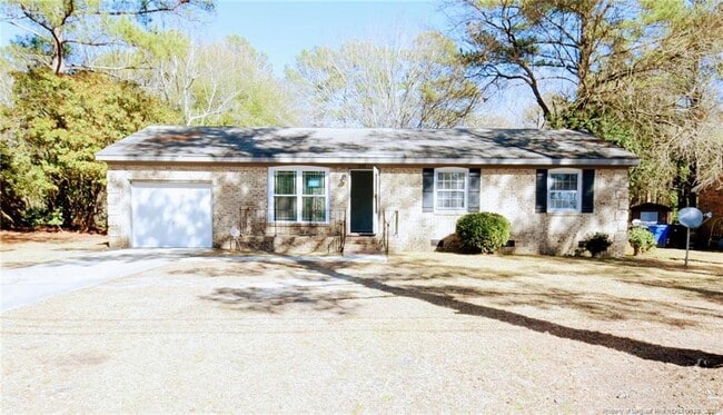 property at 693 Stoneykirk Dr