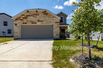 238 Jaycen Ln in New Braunfels, TX - Building Photo - Building Photo