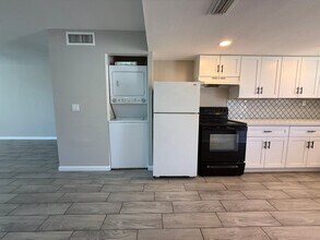 3302 W Loma Ln in Phoenix, AZ - Building Photo - Building Photo