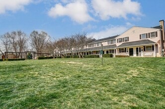 1224 Green Oaks Ln in Charlotte, NC - Building Photo - Building Photo