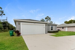 4522 SW Savona Blvd in Port St. Lucie, FL - Building Photo