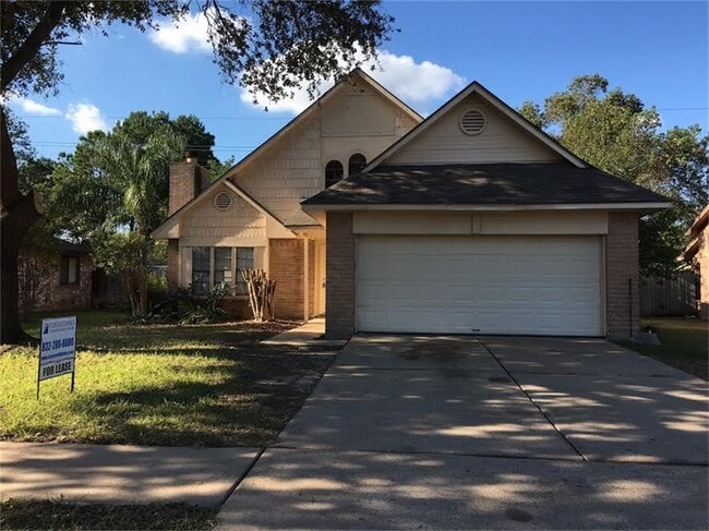 21918 Pearl Lake Dr