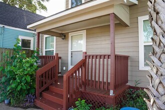 2812 Avenue M in Galveston, TX - Building Photo - Building Photo